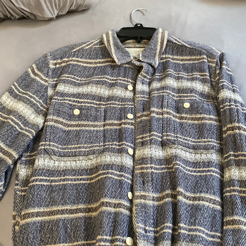 Lucky brand shirt